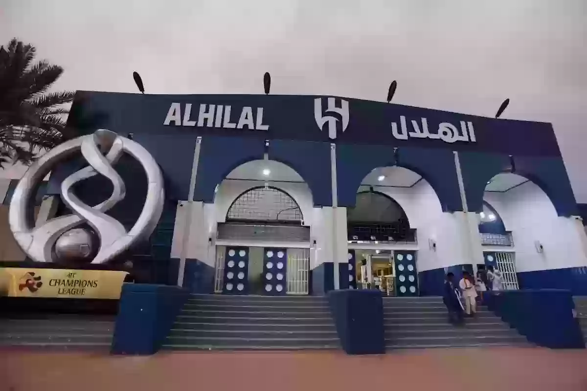  رحيل مهاجم الهلال 