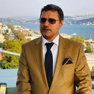 التميمي: انتقال قوات طارق صالح إلى الإشراف السعودي خطوة مفصلية لإعادة توجيهها نحو استعادة الدولة 