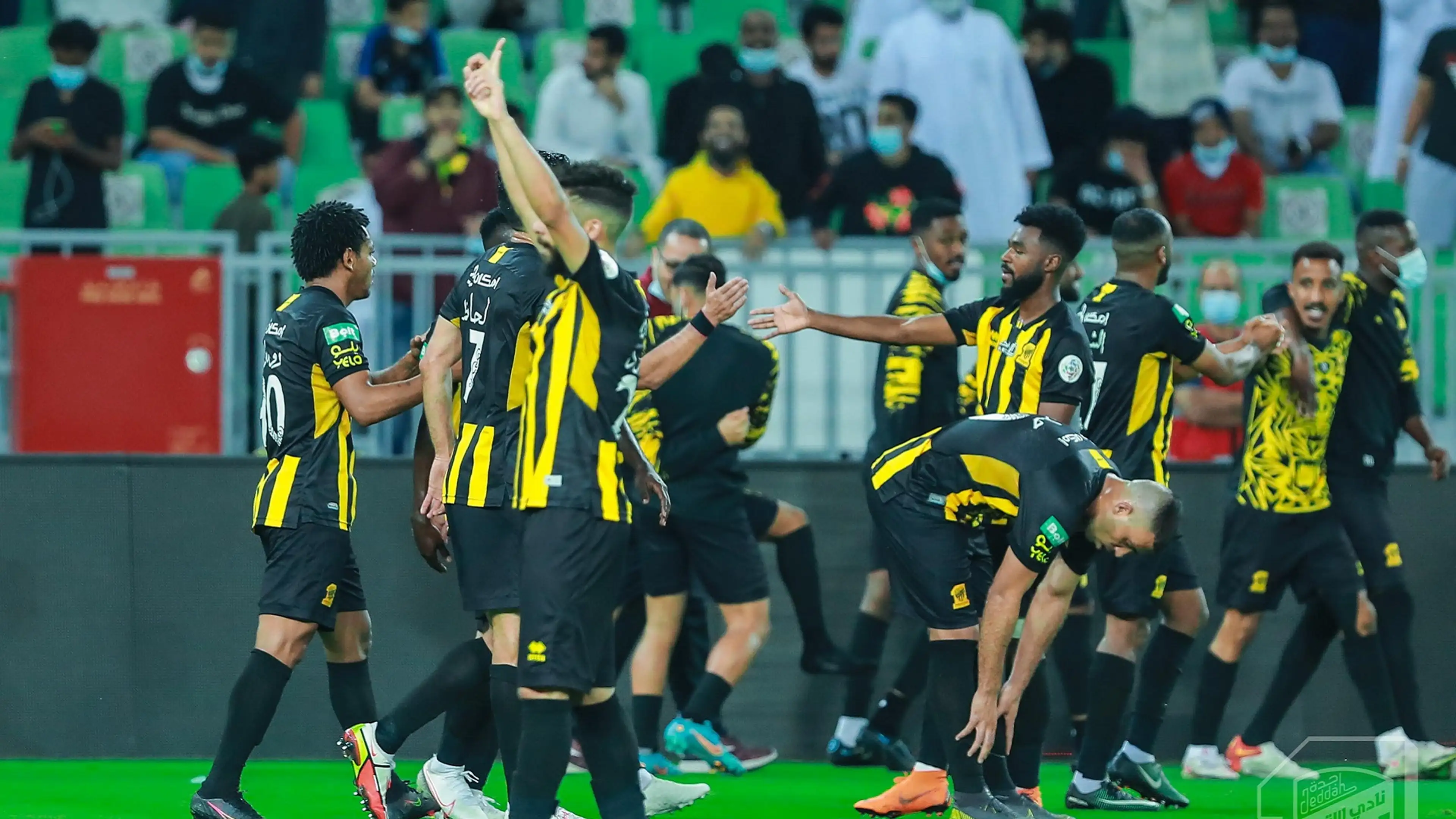 تعليق مثير للجدل بشأن خسارة الاتحاد أمام الهلال 