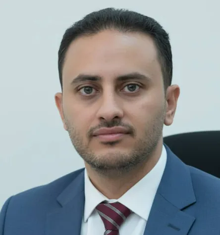 الحوثي في قفص قحطان